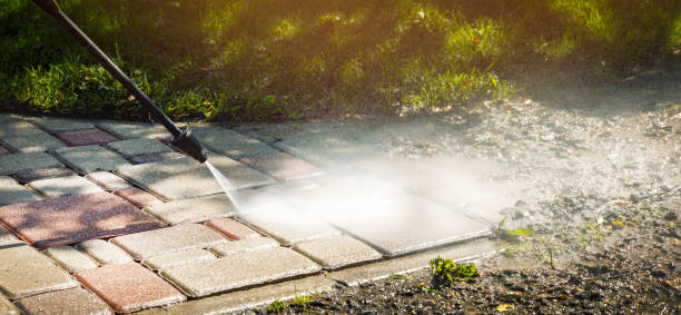 Best Pool Deck Cleaning  in Choteau, MT